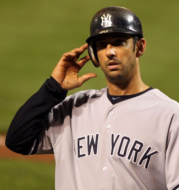 Jorge Posada and his wife  New york yankees baseball, New york